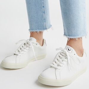 Vejas Esplar Sneaker (Unisex) White